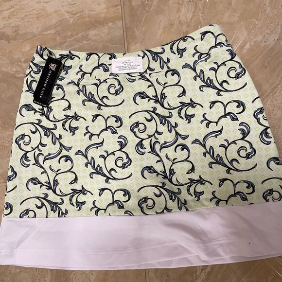 New with tag Oxford Golf skirt with shorts under size M - Picture 1 of 5